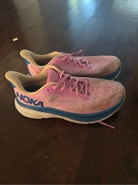 Hoka Women's clifton 9 Pink and Blue Athletic Running Shoes